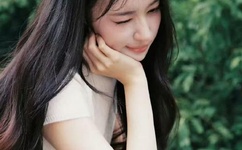 腿再打开一点就能吃到扇贝了的图